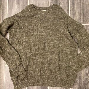 Hollister Sweater cold shoulder green size Small